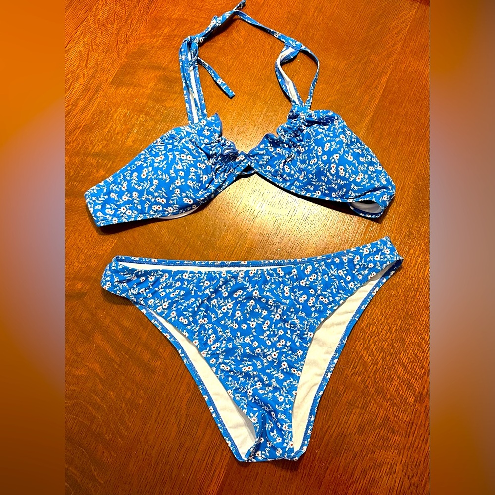 Floral bikini